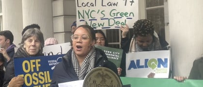 City Council member Carmen de La Rosa at a rally Thursday against the “landlord loophole”